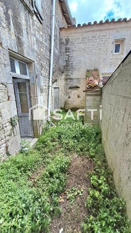 Maison à rénover avec fort potentiel