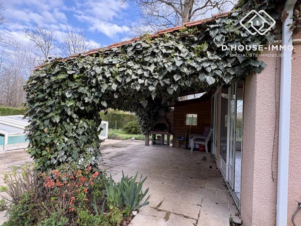 Maison à vendre 8 pièces de 230 m²