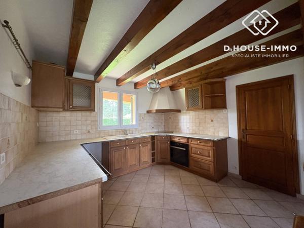 Maison à vendre 8 pièces de 230 m²
