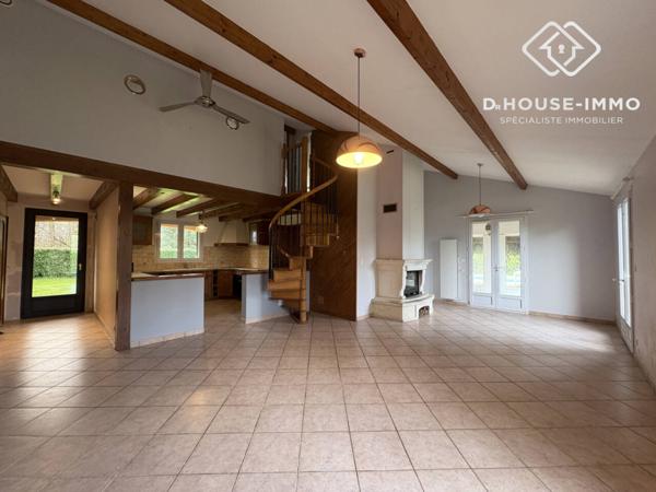 Maison à vendre 8 pièces de 230 m²