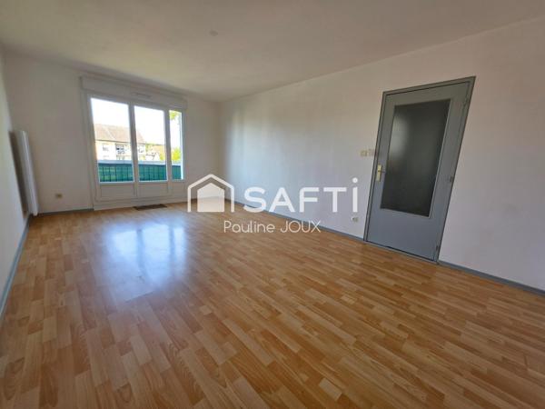 Appartement type F2 avec balcon, garage, cave et grenier