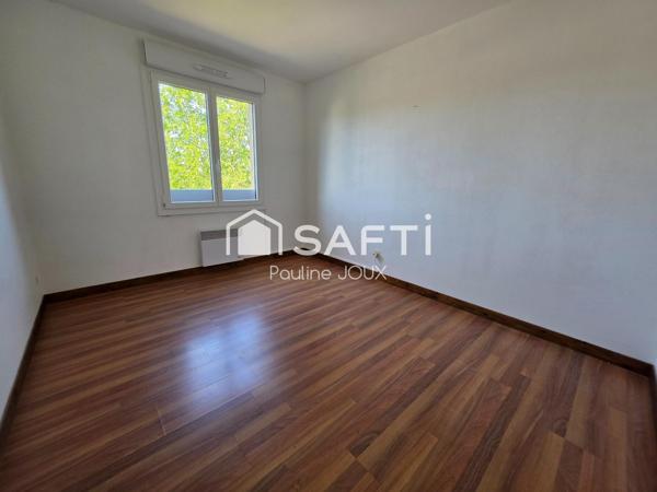 Appartement type F2 avec balcon, garage, cave et grenier