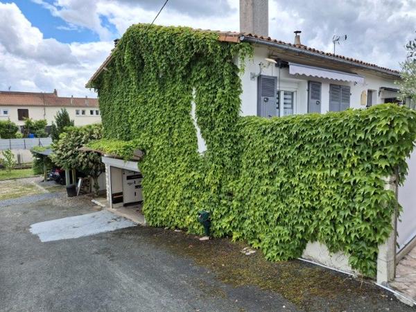 Vente de la nue-propriété d'une jolie maison à CIVRAY (86)