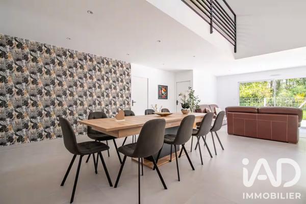 Maison à vendre 7 pièces 160 m² Cholet