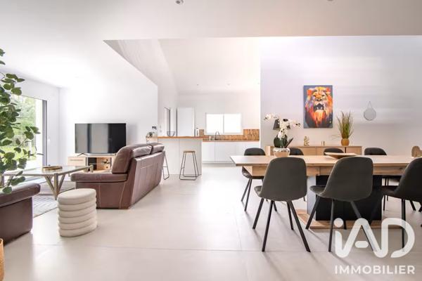 Maison à vendre 7 pièces 160 m² Cholet