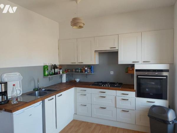 A VENDRE EN EXCLUSIVITE MAISON TRES SPACIEUSE  120 m²