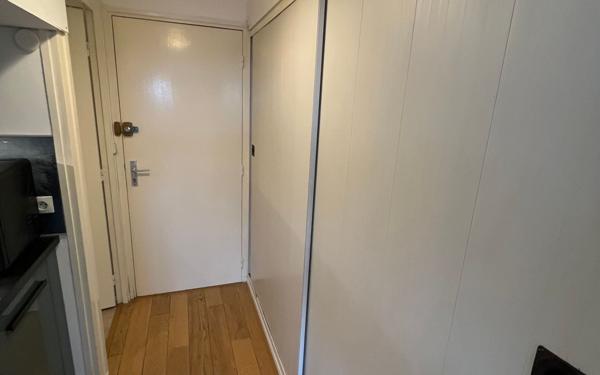Appartement à louer    1 pièce • 27,06 m2 Lille