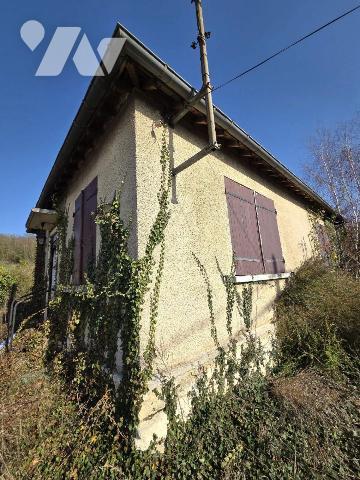 BUCY-LE-LONG : PAVILLON A RENOVER

A proximité de Soissons, la commune de Bucy-le-Long offre ...