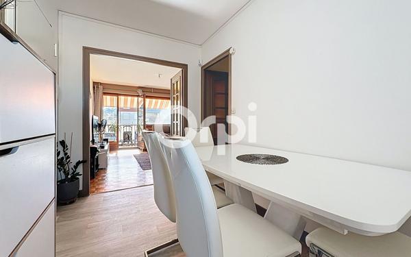 Appartement à vendre    3 pièces • 75,01 m2 Annemasse