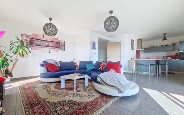 Appartement à vendre    3 pièces • 83,78 m2 Annemasse