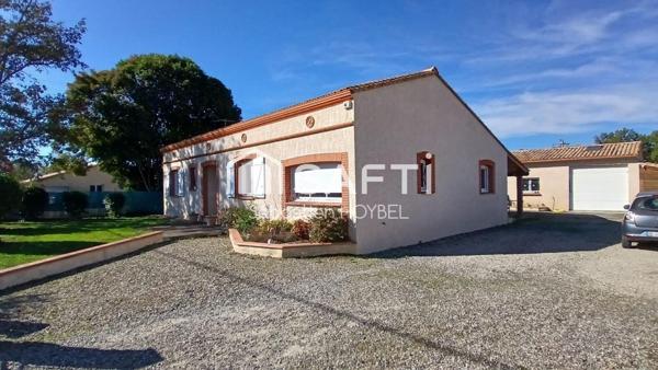 Maison T5 de plain-pied à Noé, avec dépendances et piscine