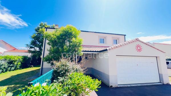 PORNIC (44) Maison à vendre 5 pièces de 132 m² habitable - Gargare - Terrain de 600 m²