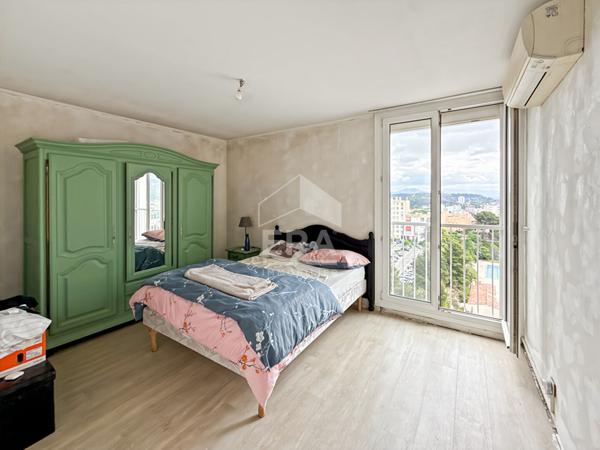 Appartement 3 pièces avec cave et stationnement privatif