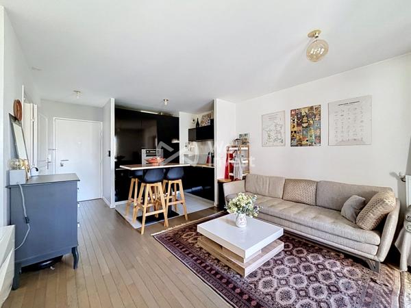 Boulogne-Billancourt – Rive de Seine - Élégant 2 pièces avec terrasse et vue parcIdéal premier achat, pied-à-terre ou investissement.