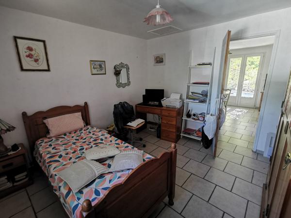 Rians (83560) Viager occupé sans rente