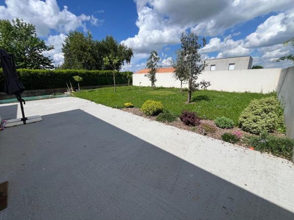 Maison à SAINT-CHRISTOPHE-DU-BOIS, 49280 - 6 pièces 185m²