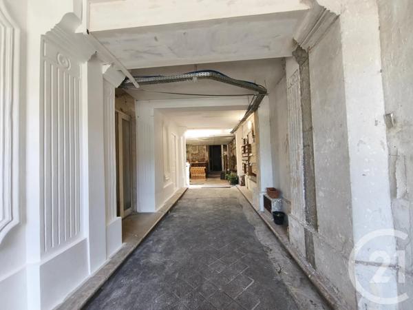 Appartement F3 à vendre  3 pièces - 35,78 m 2   ST DENIS  - 93