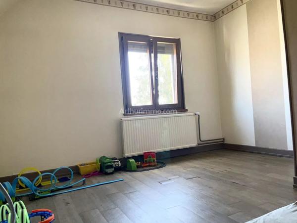 Vente                                                      Maison
                        
                     6 pièces                      126 m2                     à Ostheim