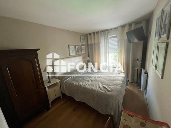 Location Appartement meublé 4 pièces 96.89 m² - 96 RUE CHEVALIER Bordeaux 33000