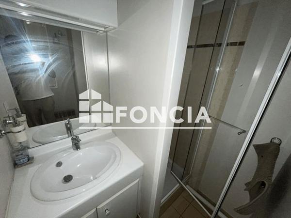 Location Appartement meublé 4 pièces 96.89 m² - 96 RUE CHEVALIER Bordeaux 33000