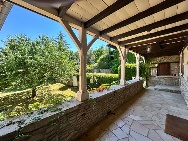 Exclusivité ! Maison 155m² - La Roche Vineuse
