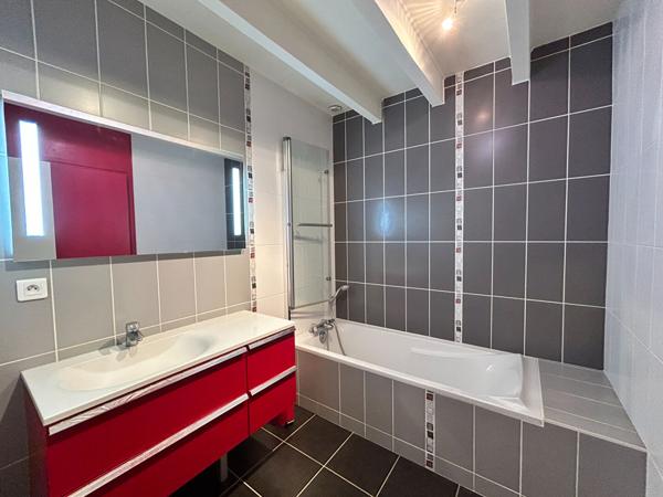 Exclusivité ! Maison 155m² - La Roche Vineuse