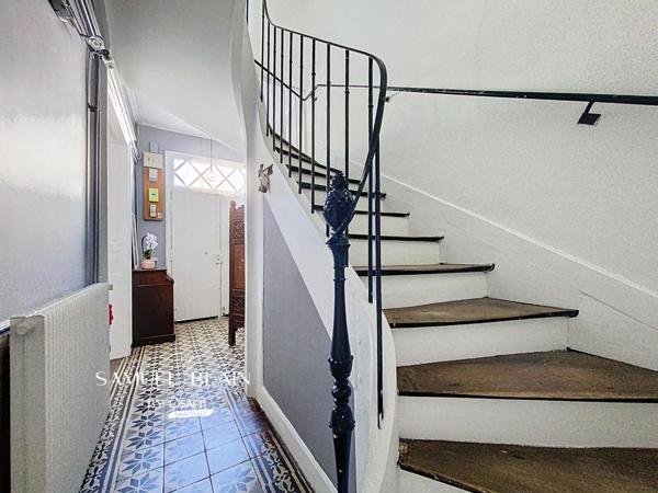 Hyper centre ville, calme, jardin agréable.