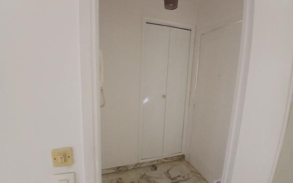 Appartement à louer    1 pièce •  Antibes