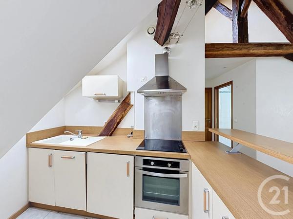 Appartement F1 à vendre  1 pièce - 33,39 m 2   FONTAINEBLEAU  - 77