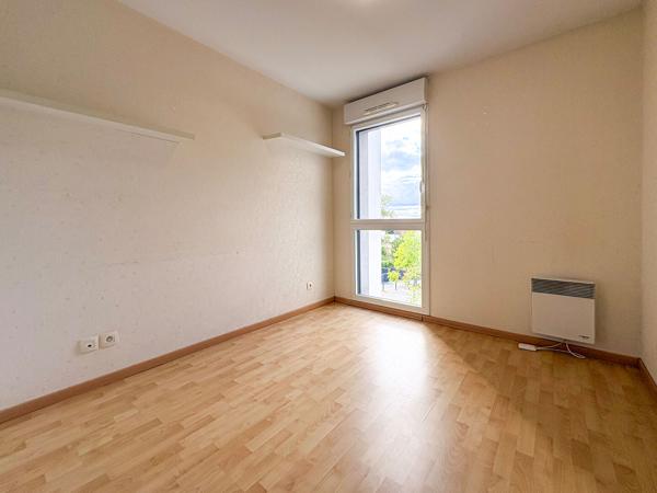 ANGERS DESJARDINS APPARTEMENT T3 AVEC BALCON CAVE ET STATIONNEMENT