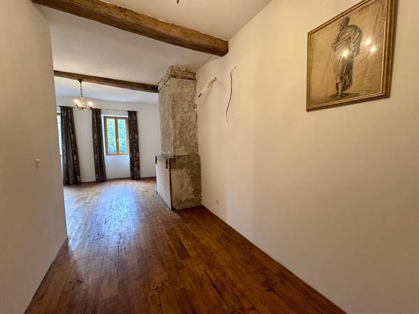 Maison 6 pièces 257 m2