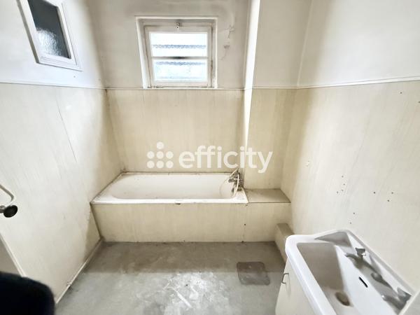 Maison 12 pièces - 395 m² Exclusivité efficity