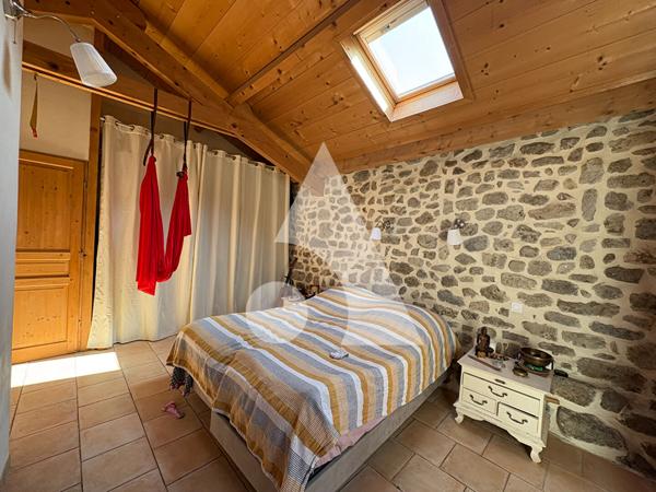 Maison 6 pièces 205 m2