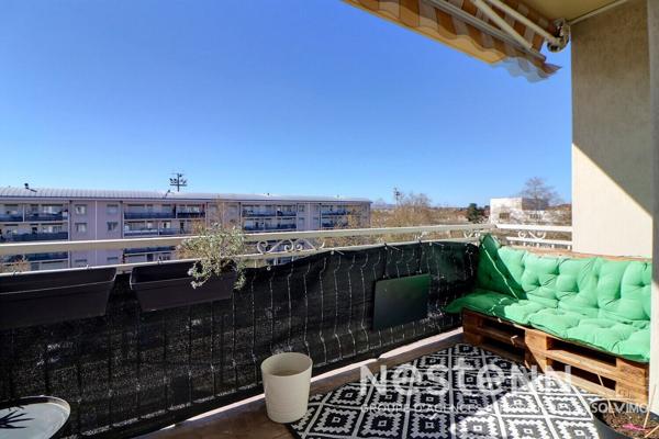 Saint Priest Village, appartement 3 pièces, 84m2, Balcon, Cave, Stationnement.