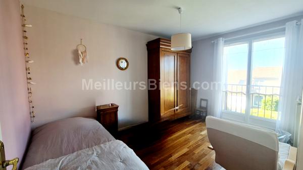 PAVILLON MITOYEN EN LOTISSEMENT