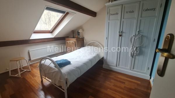 PAVILLON MITOYEN EN LOTISSEMENT