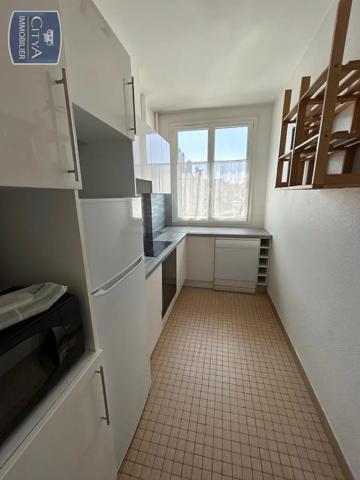 Appartement à louer 3 pièces 57.8m² Beauvais (60000)