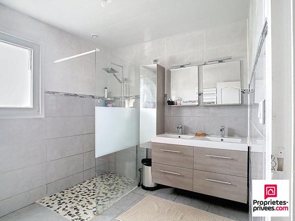 Maison  5 pièces 108 m2