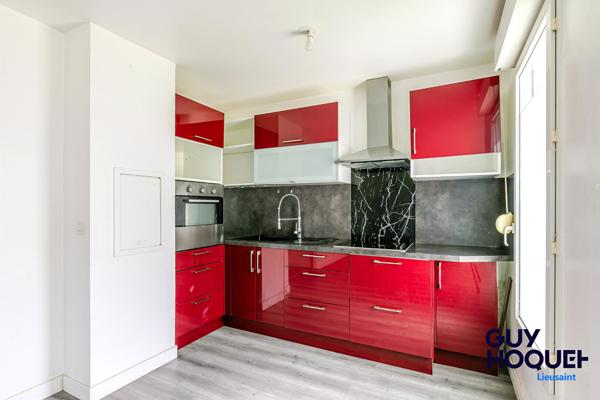 Appartement 3 pièces de 56 m² , terrasse, box et place de parking à vendre à LIEUSAINT (77127).