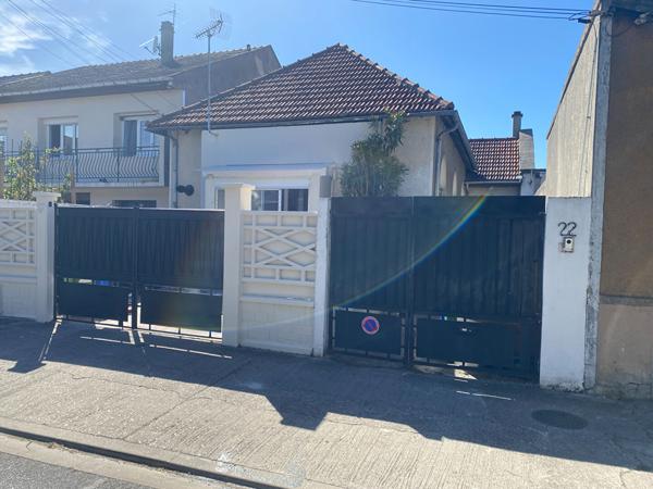 Maison Drancy 4 pièce(s) 80.73 m2 (105m2 au sol) en copropriété avec 100m2 terrain environ