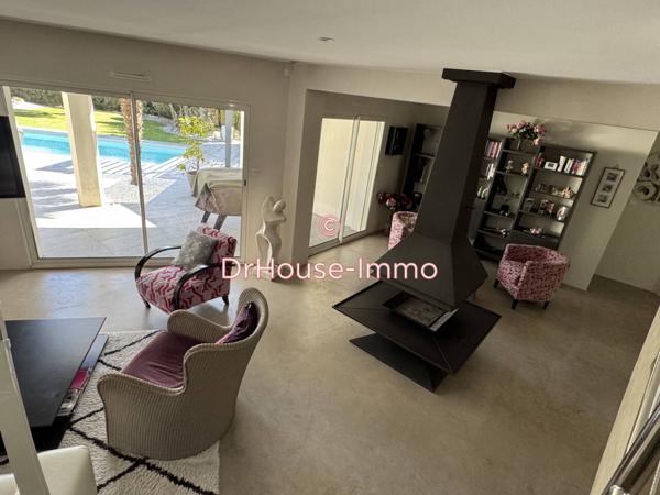 Maison à vendre 6 pièces de 183 m²