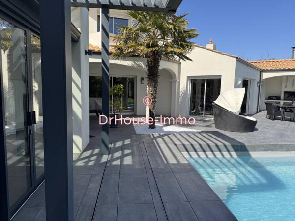 Maison à vendre 6 pièces de 183 m²