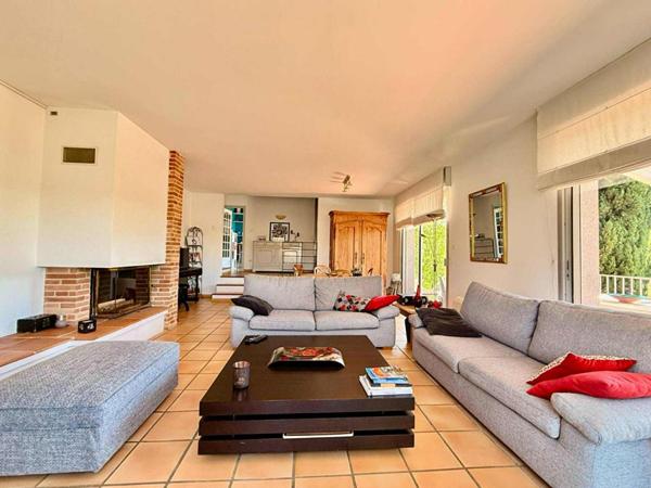 Maison 4 pièces avec vue imprenable sur les Pyrénées 117 m2