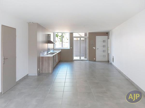 Vente appartement Lesparre Medoc : 134 200 € - AJP Lesparre Immobilier