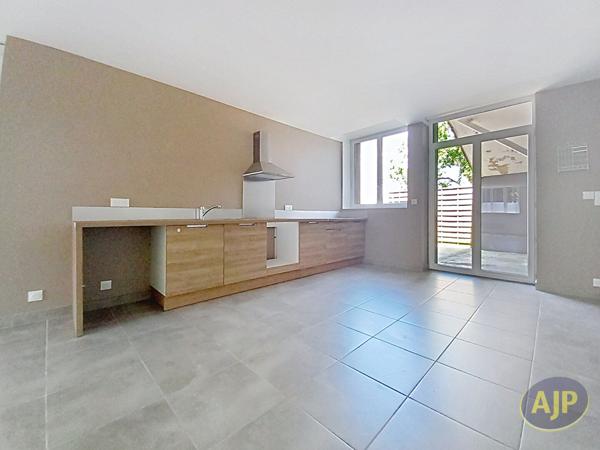 Vente appartement Lesparre Medoc : 134 200 € - AJP Lesparre Immobilier