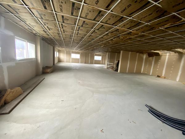 Bureaux Locaux d'activité ESTILLAC 417 m2