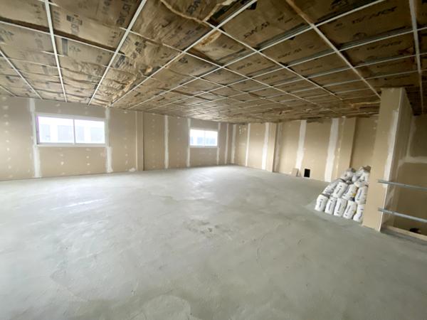 Bureaux Locaux d'activité ESTILLAC 417 m2