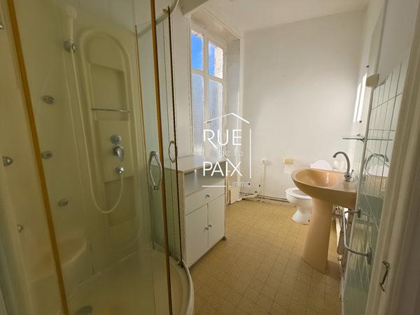 86000 POITIERS INVESTISSEUR Immeuble de rapport / 3 lots Poitiers Pont-Neuf