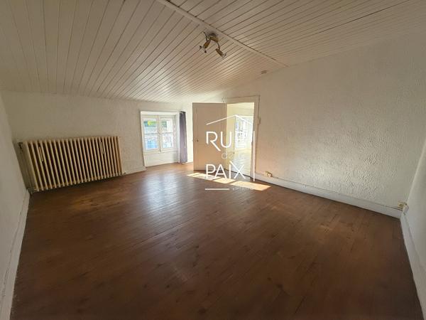 86000 POITIERS INVESTISSEUR Immeuble de rapport / 3 lots Poitiers Pont-Neuf