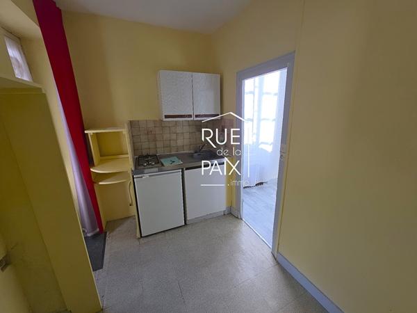 86000 POITIERS INVESTISSEUR Immeuble de rapport / 3 lots Poitiers Pont-Neuf